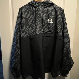 Under Armour 1/4 Zip Windbreaker